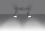 Lemmi lampa sufitowa (spot) 2-punktowa w kolorze białym z dwoma okrągłymi kloszami. Ujęcie z dołu, montowana na suficie, z widocznym chromowanym mocowaniem. Światło skierowane w dół, na jednolitym szarym tle.