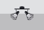 Czarna lampa sufitowa typu spot z dwoma punktami świetlnymi, umieszczona na prostej podstawie. Klosze w formie geometrycznych siatek, z widocznymi żarówkami. Ujęcie frontalne, na jednolitym szarym tle.