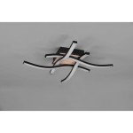 Czarna lampa sufitowa Route LED z jasnym drewnem, 4-punktowa. Składa się z elastycznych, zakrzywionych ramion w kolorze białym i czarnym, montowana na płaskiej podstawie. Oświetlenie w nowoczesnym stylu, idealne do różnych wnętrz.