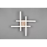 Czarna lampa sufitowa LED Route z jasnym drewnem, składająca się z czterech prostokątnych elementów świetlnych układających się w nowoczesny wzór. Montowana do sufitu, z widoczną drewnianą podstawą w centrum.