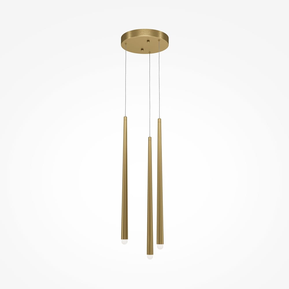 Lampa wisząca Cascade LED 3-punktowa w kolorze mosiądzu, z trzema zwisającymi, cylindrycznymi kloszami. Ujęcie frontalne, zamontowana na suficie. Klosze mają transparentne końcówki, a całość wykonana jest z metalicznych materiałów.