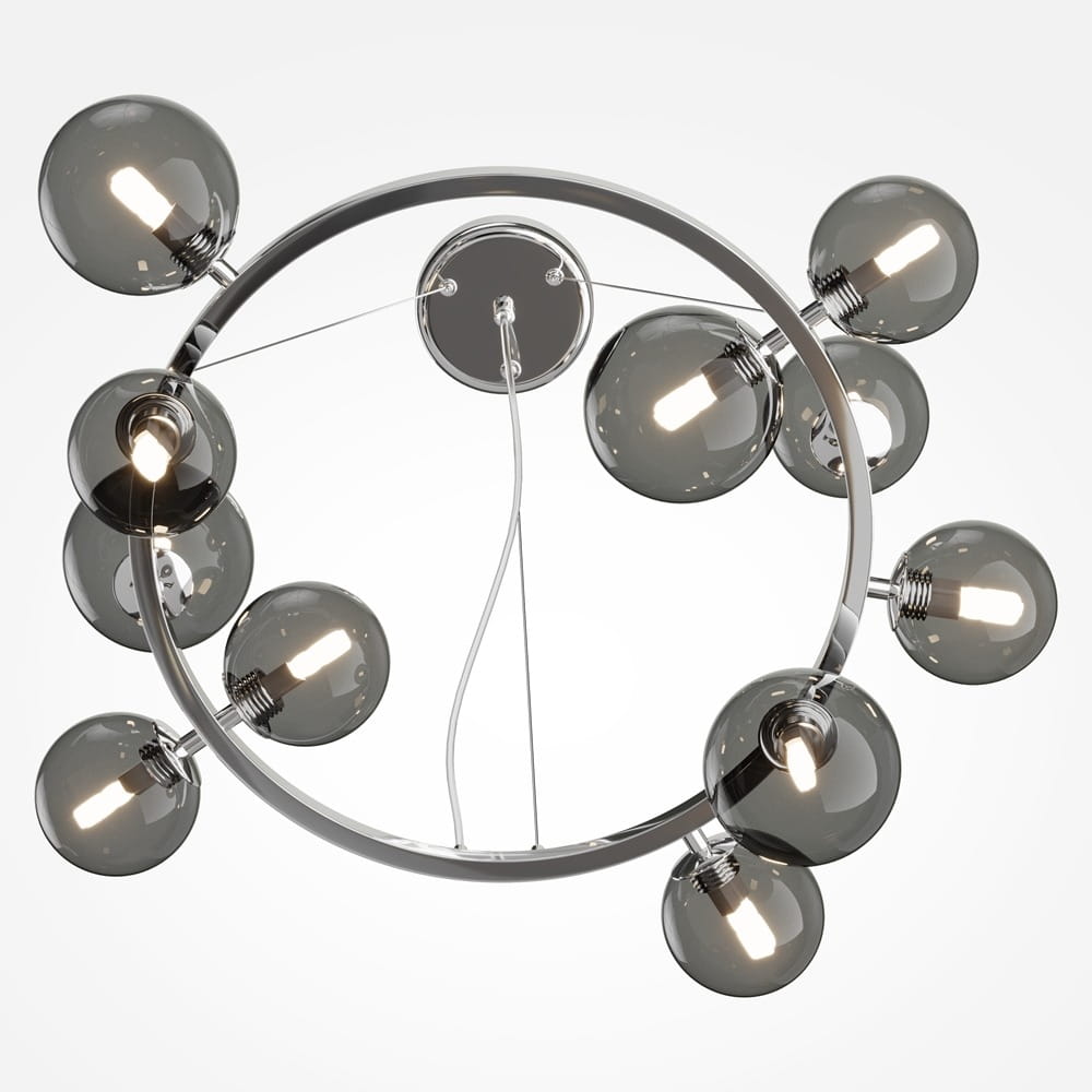 Lampa wisząca Dallas 11-punktowa w chromie, z okrągłą podstawą i dymnymi kloszami w kształcie kul. Zawieszona na cienkich przewodach, prezentuje nowoczesny design z równomiernie rozmieszczonymi źródłami światła.