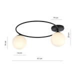 Czarna lampa sufitowa Sopra z dwoma opalowymi kulami, o wymiarach 47 cm długości, 20 cm wysokości i 14 cm średnicy kul. Lampa ma nowoczesny, minimalistyczny design z okrągłym stelażem. Idealna do nowoczesnych wnętrz.