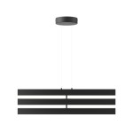 Czarna lampa wisząca Origami LED o trzech poziomych paskach, zawieszona na cienkich linkach. Okrągła podsufitka w kolorze czarnym, minimalistyczny design, idealna do nowoczesnych wnętrz. Tło białe, co podkreśla elegancki wygląd lampy.