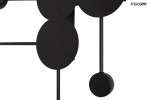 Czarny kinkiet Shadow Multi LED z sześcioma punktami świetlnymi. Produkty mają nowoczesny, geometryczny design z okrągłymi i eliptycznymi elementami. Ujęcie z boku, ukazujące detale konstrukcji oraz teksturę materiału.