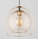 Lampa wisząca Avango 1-punktowa w kolorze czarnym i złotym. Szklany klosz w kształcie kuli osłonięty złotą metalową siatką. Widoczna żarówka w środku. Zawieszona na czarnym przewodzie. Prosta, nowoczesna forma.