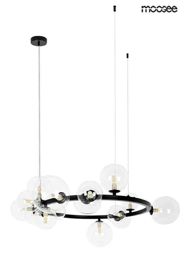 Lampa wisząca Alure Line 85, 15-punktowa, w kolorze czarnym. Okrągła konstrukcja z przezroczystymi kloszami, zawieszona na cienkich linkach. Widoczne żarówki i metalowe detale. Prosta forma idealna do nowoczesnych wnętrz.