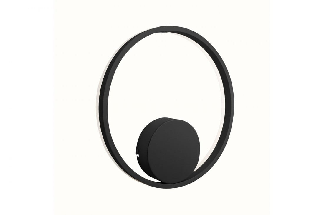 Czarny kinkiet LED Halo D40 z pojedynczym punktem świetlnym, w formie dużego okręgu z centralnym okrągłym mocowaniem. Produkt zamontowany na jasnym tle, prezentujący minimalistyczny design.