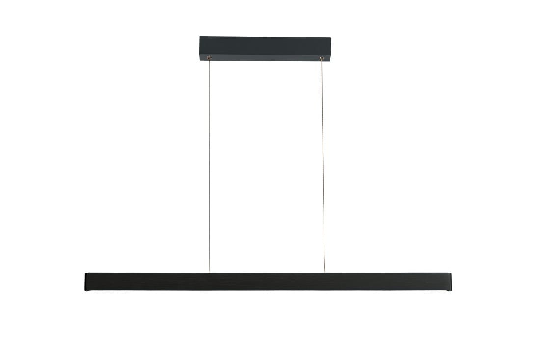 Czarna lampa wisząca Olivier LED 2-punktowa, w kształcie prostokątnej belki, zawieszona na cienkich linkach. Posiada minimalistyczny design, z płaskim, matowym wykończeniem. Ujęcie frontalne, na białym tle.