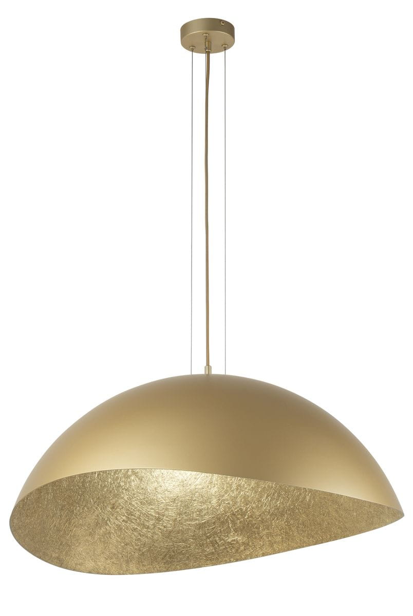 Lampa wisząca Solaris L w złotym kolorze, o półkulistym kształcie z matowym wykończeniem. Zawieszona na długim przewodzie, z widocznym metalowym mocowaniem u góry. Idealna do nowoczesnych wnętrz.