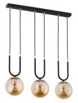 Lampa wisząca Gemma 3-punktowa w kolorze czarnym i złotym, z trzema szklanymi kloszami w odcieniu bursztynowym, zawieszona na prostokątnej podstawie. Klosze mają okrągły kształt, a przewody są w kolorze czarnym z metalowymi elementami.