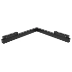 Lampa LED narożna do szyny magnetycznej, czarna, o mocy 24W i barwie światła 3000K. Ujęcie z boku, ukazujące kąt oraz złącza do montażu. Prosta, kwadratowa konstrukcja, idealna do oświetlenia przestrzeni.