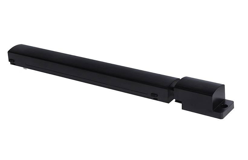 Zasilacz wpinany do szyn magnetycznych SLIM o mocy 100W i napięciu 48DC w kolorze czarnym. Produkt ma prostokątny kształt z jedną końcówką mocującą. Widoczny na zdjęciu jest w pozycji leżącej, z gładką, matową powierzchnią.