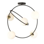 Lampa sufitowa Stardom 5xE14 w kolorze czarnym i białym, z pięcioma okrągłymi kloszami z matowego szkła i złotymi detalami. Produkt w kształcie okręgu, zawieszony na czarnym stelażu, prezentujący nowoczesny design.