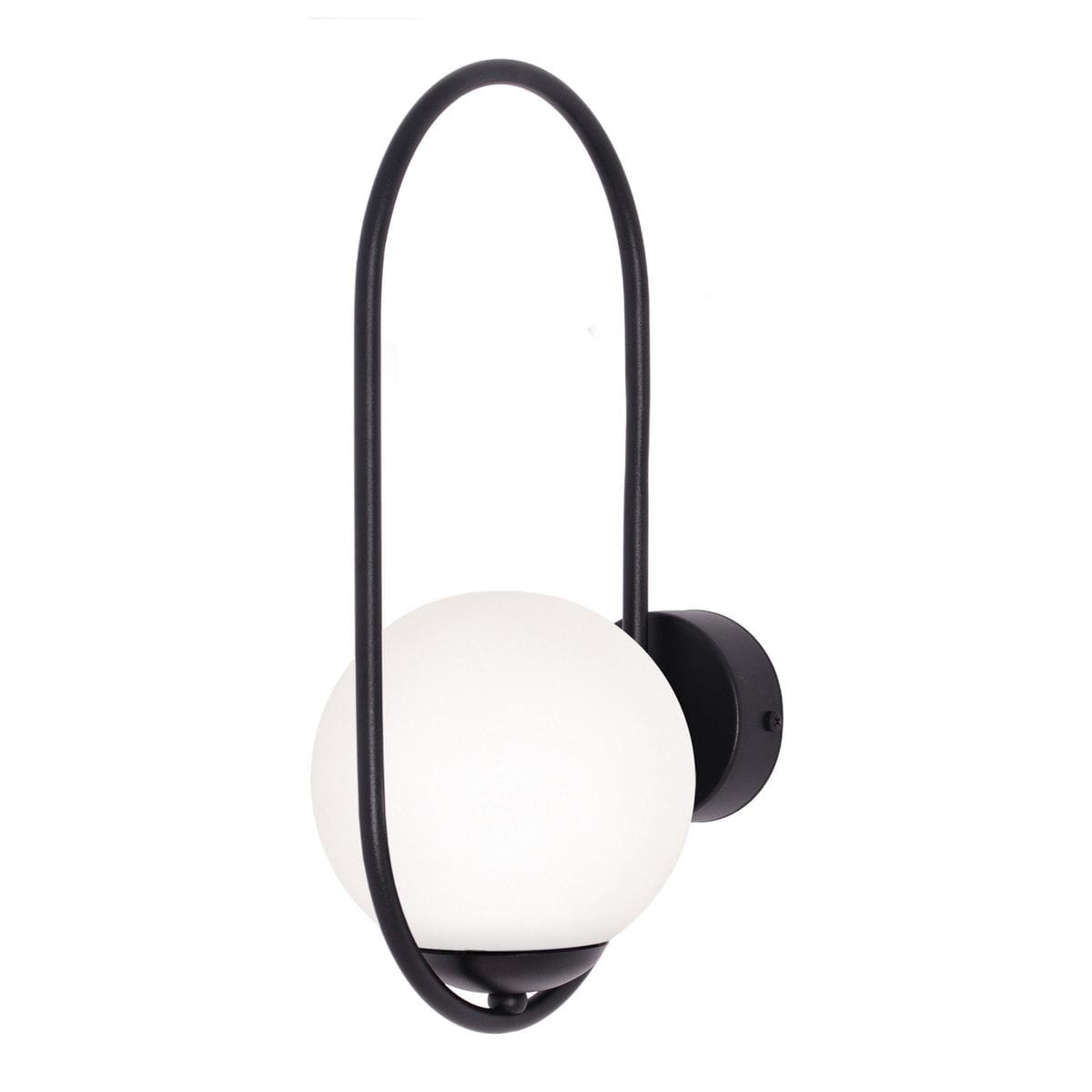 Kinkiet Parva 1xE14 w kolorze czarnym i białym. Posiada okrągłą, matową, białą kulę na czarnym stelażu, który tworzy delikatny łuk. Zamontowany na ścianie, z widocznym mocowaniem. Minimalistyczny design, idealny do nowoczesnych wnętrz.