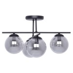 Czarna lampa sufitowa Gamma K-5166 z czterema kulistymi kloszami w kolorze grafitowym. Produkt zamontowany na płaskim, okrągłym stelażu. Klosze wykonane z przezroczystego szkła, ukazujące żarówki E14. Ujęcie z dołu, frontalnie.