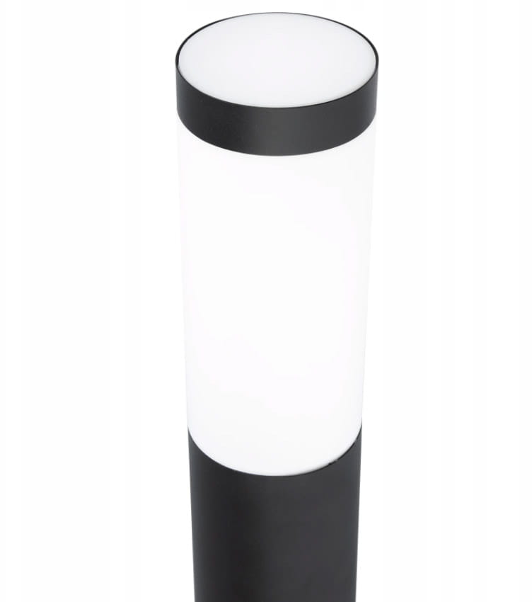 Lampa stojąca Manila H45 w kształcie słupka, czarna, z okrągłym, białym kloszem. Ujęcie z góry, ukazujące gładką, matową powierzchnię klosza i kontrastującą dolną część. Idealna do oświetlenia przestrzeni ogrodowej.