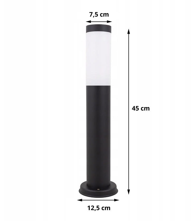 Okrągła lampa stojąca Manila H45 w kolorze czarnym, z białym kloszem, o wysokości 45 cm i średnicy 12,5 cm. Ujęcie frontalne, produkt stoi na okrągłej podstawie. Wymiary: górna średnica 7,5 cm. Idealna do ogrodu lub na taras.