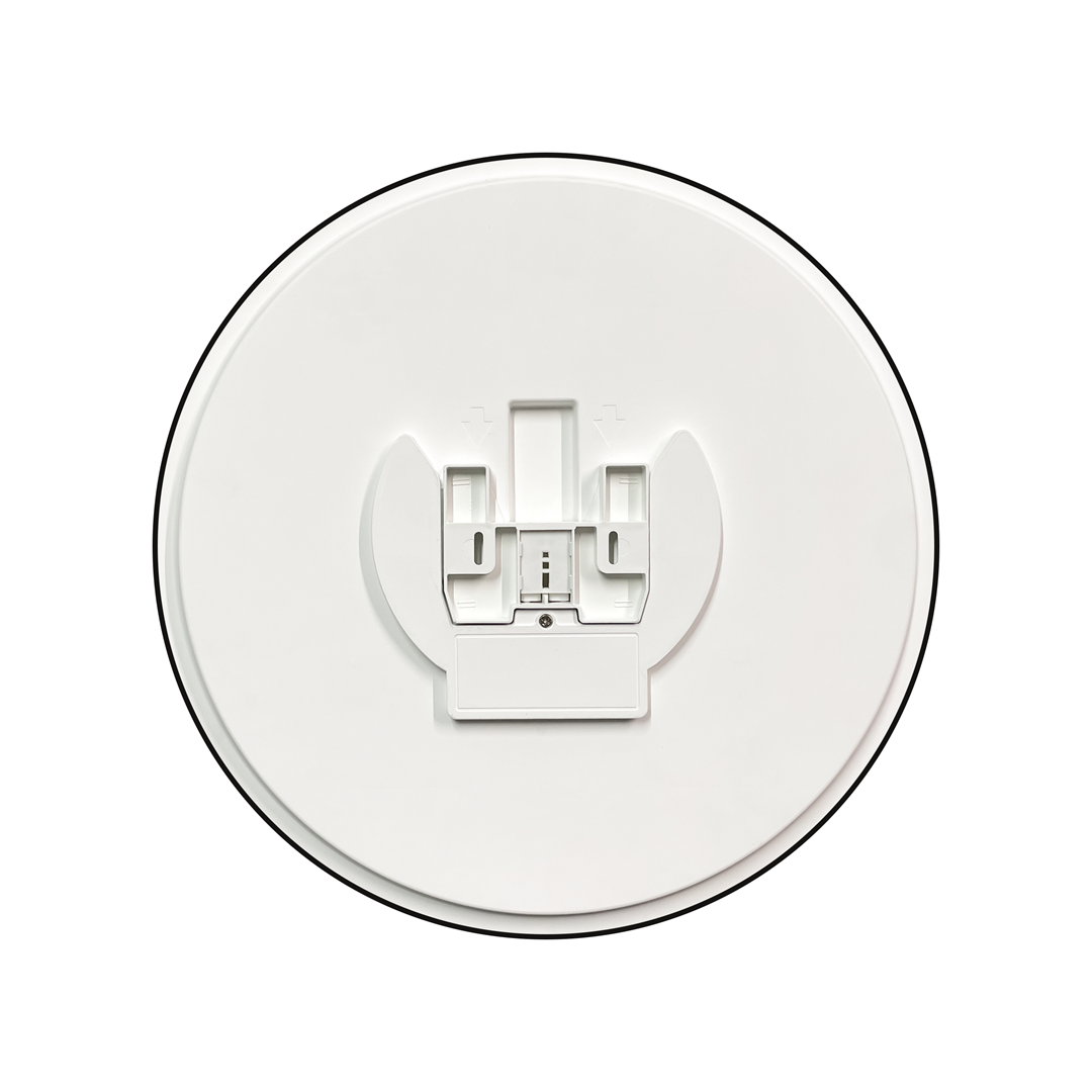 Slimi plafon LED D37 IP40, czarny, o średnicy 37 cm, z mocowaniem widocznym na białym tle. Produkt ma okrągły kształt, z nowoczesnym wykończeniem i systemem montażowym w centralnej części.