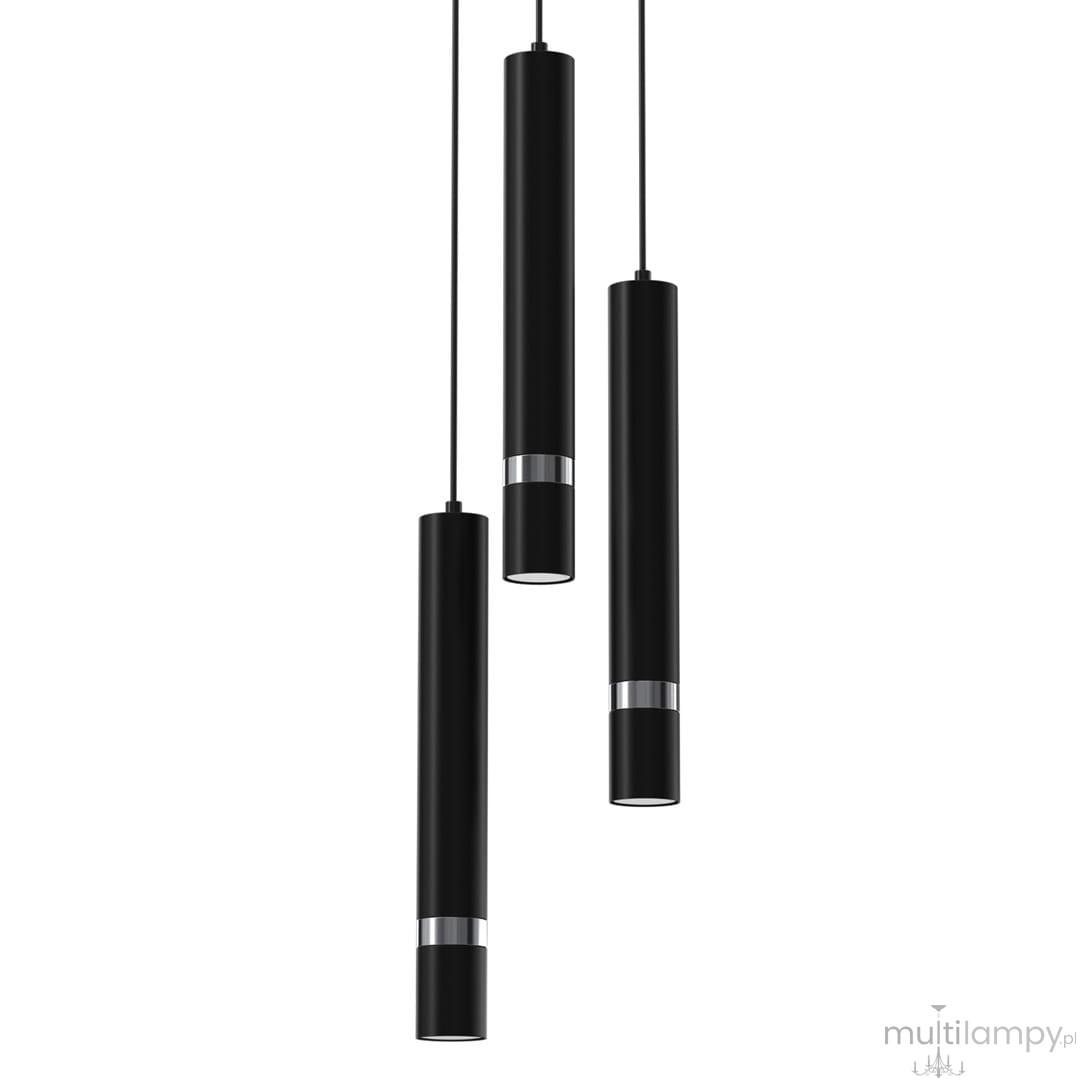 Lampa wisząca Joker 3-punktowa w kolorze czarnym, składająca się z trzech cylindrycznych kloszy z metalowymi detalami. Zawieszona na cienkich linkach, prezentuje nowoczesny design, idealna do aranżacji wnętrz.