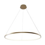 Złota lampa wisząca Breno D80 z pojedynczym źródłem światła LED o mocy 36W. Okrągła, minimalistyczna konstrukcja zawieszona na cienkich linkach, z płaskim, metalowym elementem montażowym. Idealna do nowoczesnych wnętrz.