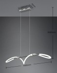 LED lampa wisząca Argos w chromowanej obudowie, o kształcie przypominającym falę, z białymi żarówkami LED, zawieszona na cienkich linkach. Wymiary: długość 1000 mm, wysokość 1500 mm, szerokość podstawy 300 mm, grubość 90 mm. Tło ciemnoszare.