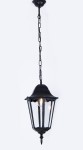 Wisząca lampa ogrodowa Lozana w kolorze czarnym, o kształcie latarni. Posiada metalowy klosz z przezroczystymi szybami, zawieszona na łańcuchu. Widać żarówkę w środku. Produkt umieszczony na jednolitym tle.