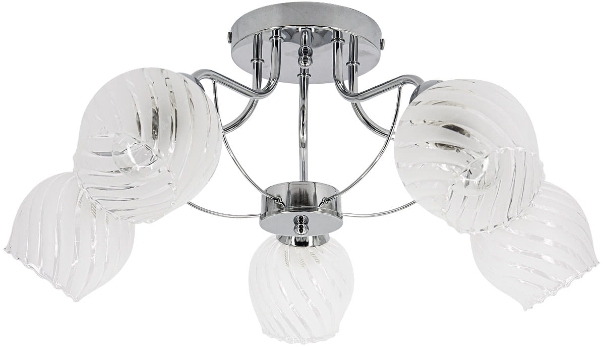Lampa sufitowa Merida 5-punktowa w chromowanej oprawie z pięcioma szklanymi kloszami o spiralnym wzorze. Klosze w kolorze przezroczystym, montaż sufitowy, kąt ujęcia z góry, widoczne detale chromowanej konstrukcji.