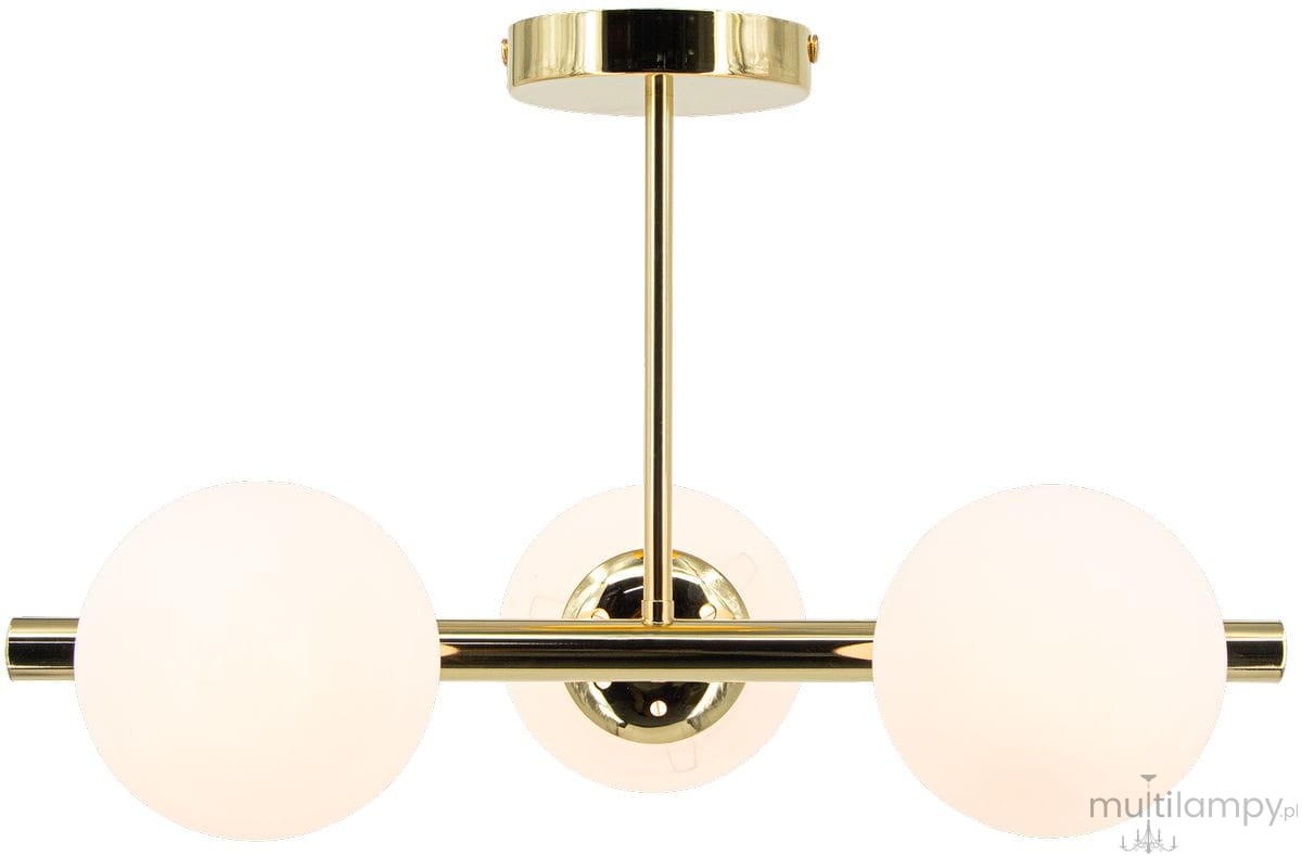 Lampa sufitowa Otis w kolorze złotym z trzema okrągłymi kloszami z mlecznego szkła. Ujęcie frontalne, wisząca konstrukcja z metalowym stelażem. Widoczny centralny mocownik oraz połyskująca powierzchnia. Idealna do nowoczesnych wnętrz.