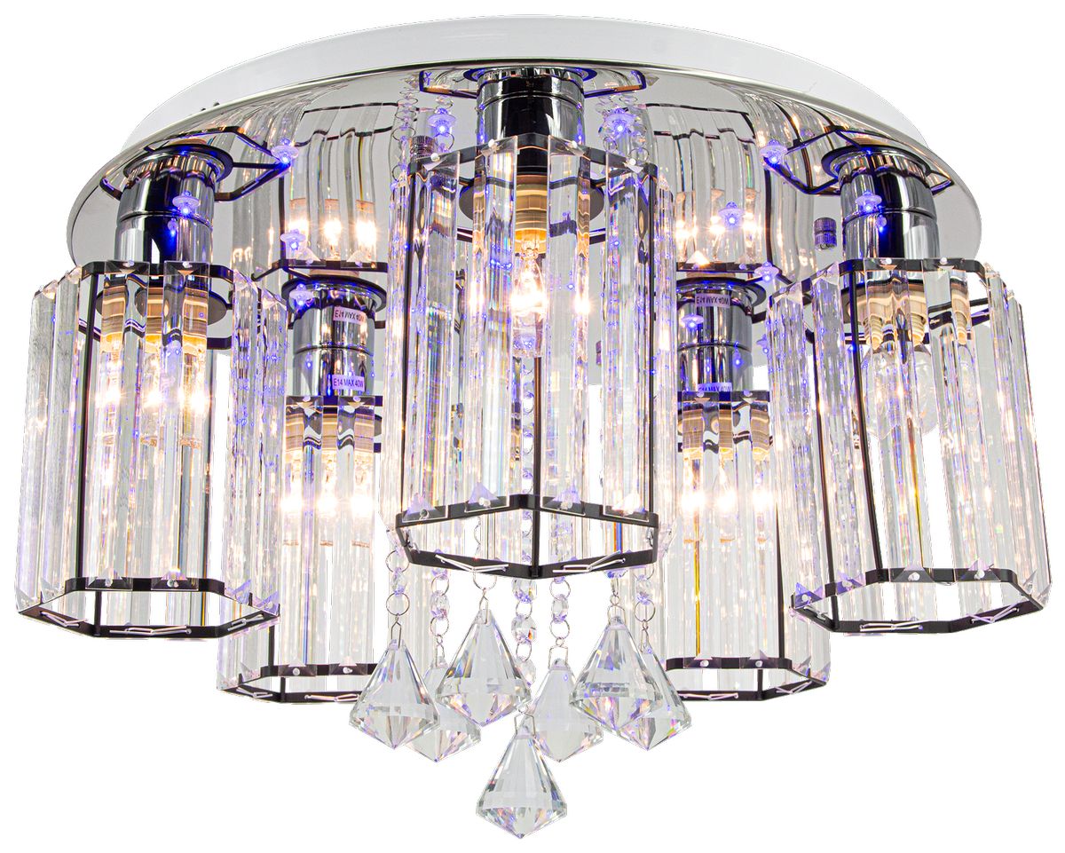 Lampa sufitowa Bella z pięcioma oprawami E14, chromowana, z kryształowymi kloszami w formie prostokątów. Posiada dekoracyjne wiszące kryształy. Oświetlenie LED w tle, zapewniające efektowne podświetlenie. Ujęcie z góry.