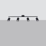 Lemmi lampa sufitowa (spot) z czterema oprawami GU10, w kolorze czarnym. Produkt zamontowany na cienkiej, poziomej listwie. Ujęcie frontalne, pokazujące lampę w minimalnym stylu, na jednolitym, szarym tle.