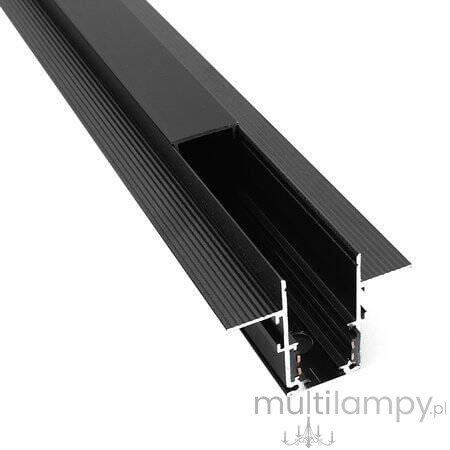 Szyna magnetyczna podtynkowa, czarna, o długości 100 cm, wykonana z materiału gips-karton. Posiada rowki na zewnętrznej powierzchni oraz zamknięty kanał na wewnętrzne elementy. Ujęcie z boku, ukazujące szczegóły konstrukcyjne.
