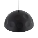 Lampa wisząca Hemisphere Hit D50 w kolorze czarnym z dekoracyjną, teksturowaną powłoką. Okrągły kształt z wypukłymi detalami. Przeznaczona do jednej żarówki E27, zawieszona na cienkim przewodzie, idealna do nowoczesnych wnętrz.
