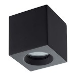 Czarna lampa sufitowa Parana 1xGU10 z IP44, w kształcie sześcianu, z wycięciem na żarówkę. Posiada matową powierzchnię, montowana na suficie, idealna do wnętrz i przestrzeni zewnętrznych.