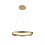 Lampa wisząca Brasco Up Down D60 w kolorze złotym, z okrągłym, matowym kloszem LED. Zawieszona na cienkich linkach, z zamontowanym stropem. Wymiary i szczegóły konstrukcyjne nie są widoczne na zdjęciu.