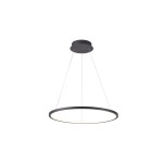 Lampa wisząca Vinola D40 w kolorze czarnym, z okrągłym metalowym abażurem i wbudowanym źródłem LED o mocy 24W. Zawieszona na cienkich linkach, z estetycznym wykończeniem. Idealna do nowoczesnych wnętrz.