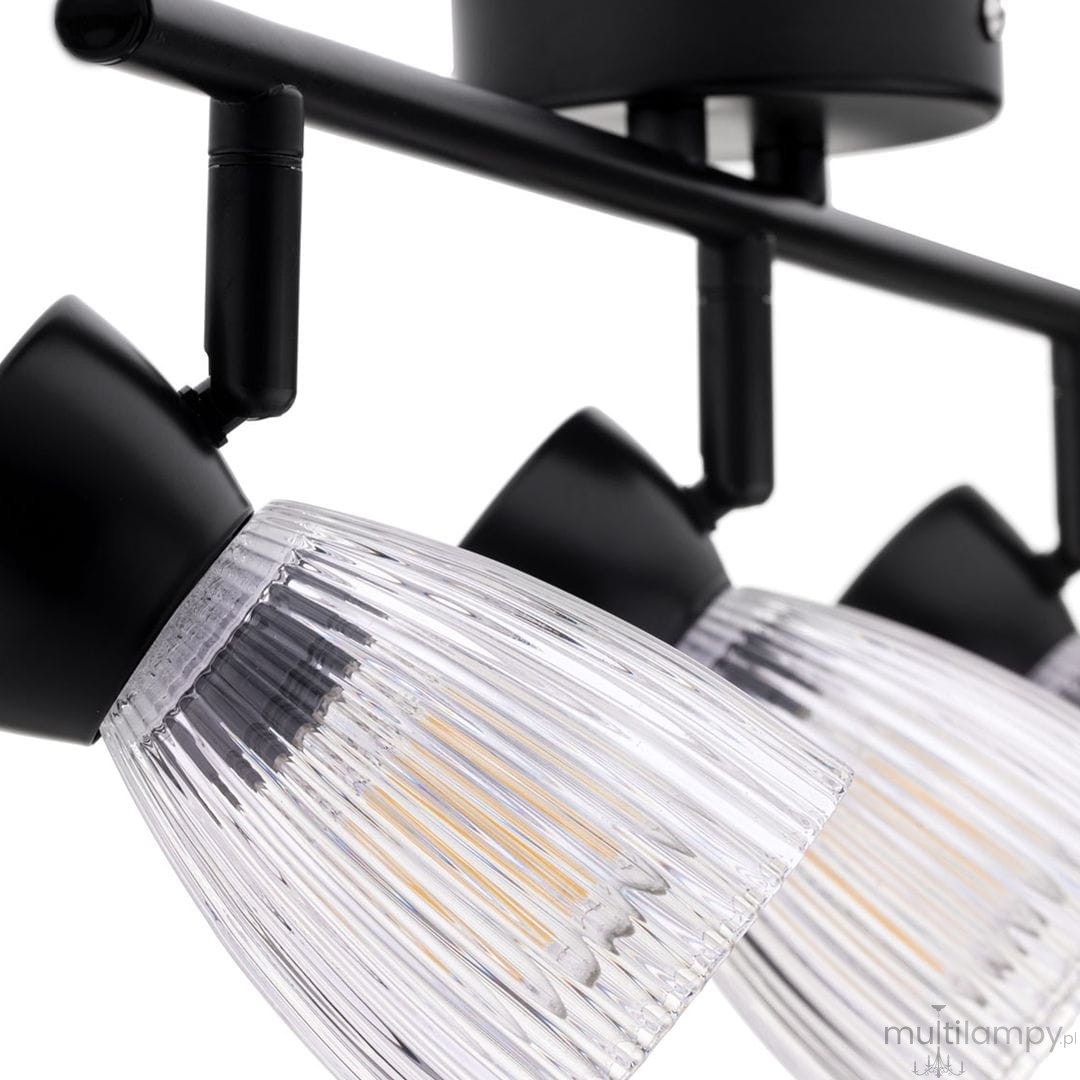 Czarna lampa sufitowa typu spot z trzema lampami E14. Szklane klosze w kształcie stożka z wyraźnymi żłobieniami, montowane na prostokątnej podstawie. Ujęcie z boku, ukazujące detale mocowania i kloszy.
