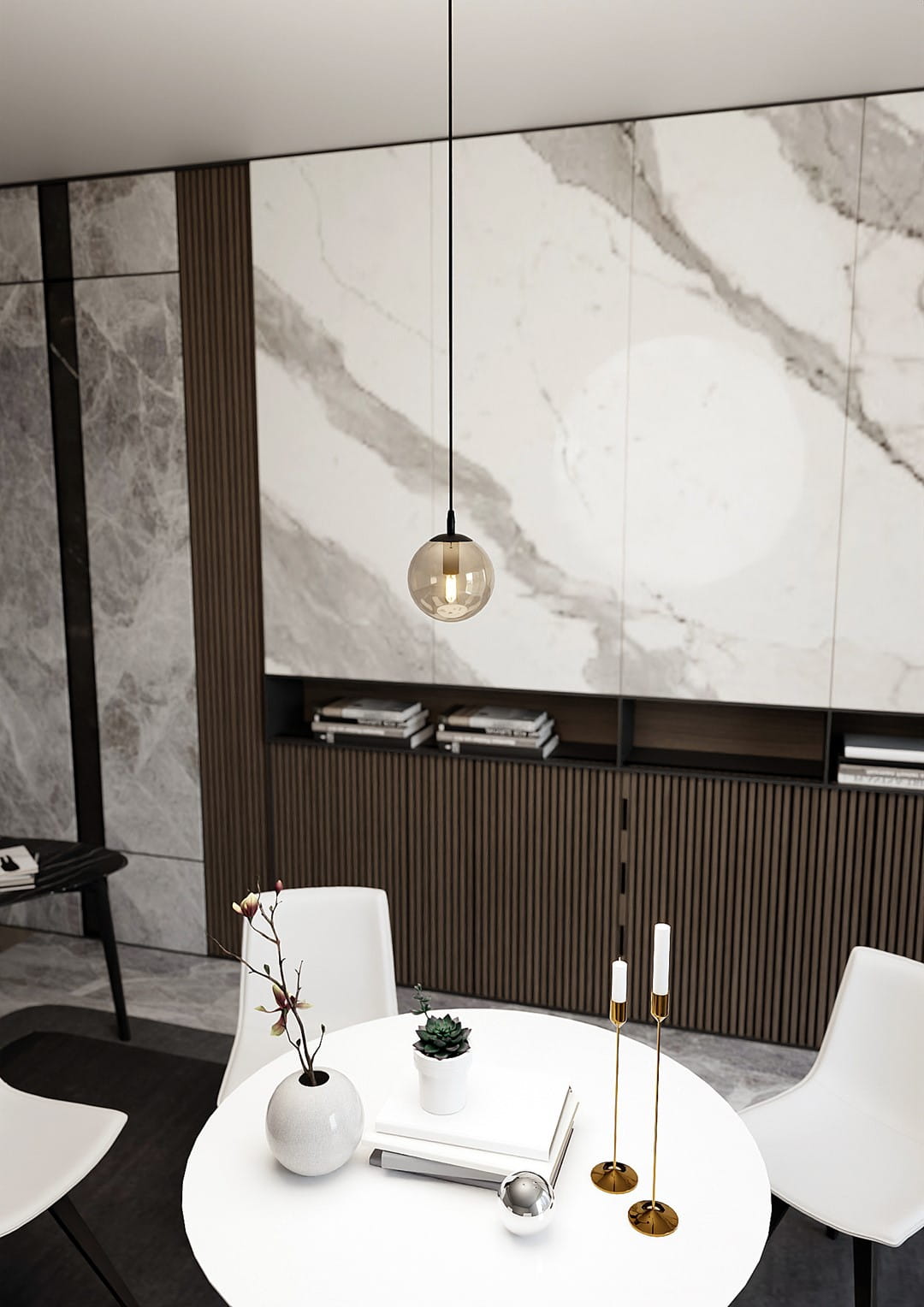 Lampa wisząca Cosmo 1-punktowa w kolorze miodowym, o półkulistym kloszu z transparentnego szkła. Wisi nad okrągłym, białym stołem w nowoczesnym wnętrzu, z eleganckim tłem w odcieniach szarości i brązu.