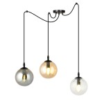 Lampa wisząca Gigi 3-punktowa z trzema szklanymi kloszami w kolorach srebrnym, bursztynowym i przezroczystym. Ułożona w formie wiszącej z czarnymi przewodami, montowana na suficie. Klosze mają okrągły kształt, zapewniając nowoczesny wygląd.