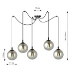 Lampa wisząca Gigi 5-punktowa w kolorze grafitowym, z pięcioma kulistymi kloszami o średnicy 14 cm. Klosze zawieszone na czarnych przewodach, regulowana wysokość 40-200 cm, montaż sufitowy. Proste tło podkreśla nowoczesny design.
