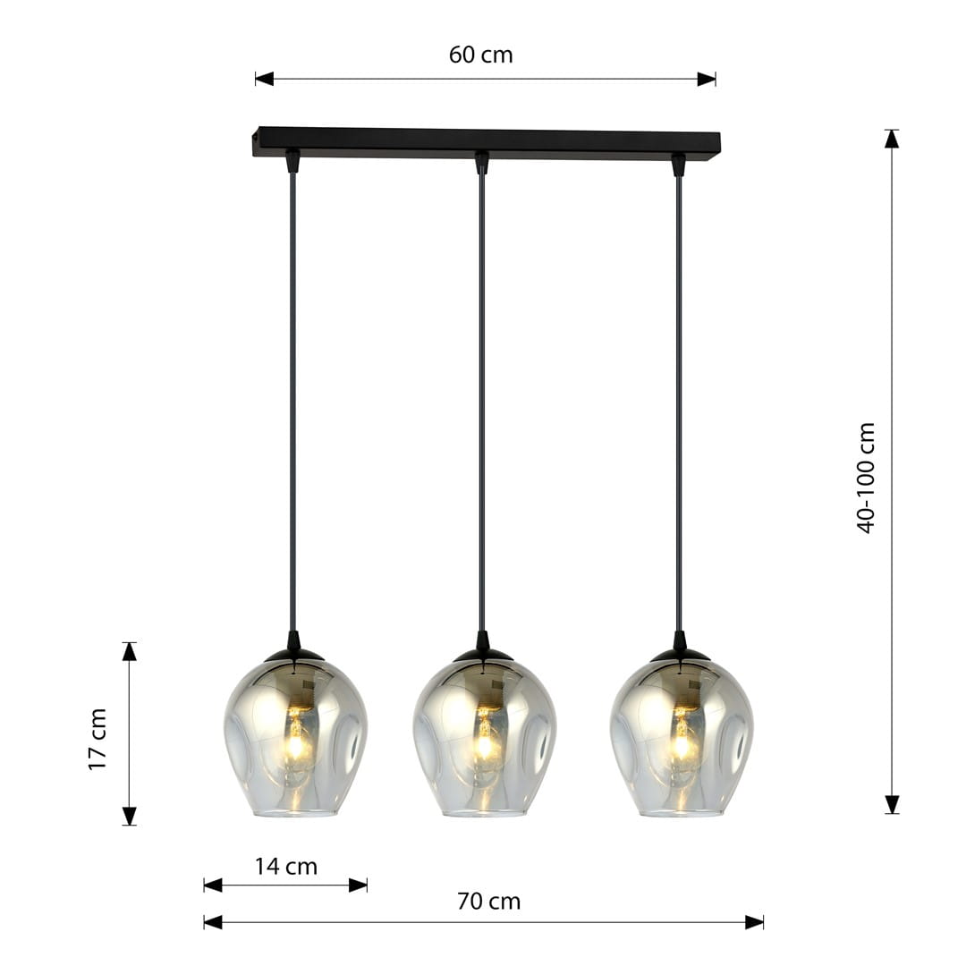 Lampa wisząca Istar 3-punktowa w kolorze grafitowym, z trzema szklanymi kloszami o kształcie kropli. Wymiary: długość 70 cm, szerokość 60 cm, wysokość regulowana od 40 do 100 cm, zawieszona na czarnych linkach.