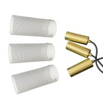 Lampa wisząca Tirana 3xE27 w kolorze złotym i białym, z trzema białymi kloszami w formie siatki oraz trzema złotymi oprawkami. Produkt przedstawiony z boku, z widocznymi detalami wykończenia i kształtu kloszy.