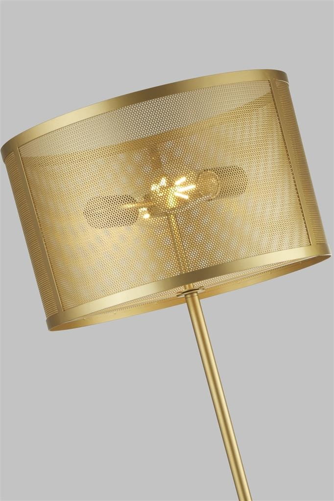Lampa podłogowa Fishnet z złotym, perforowanym abażurem, zawierająca dwa gniazda E27. Ujęcie z góry podkreśla jej okrągły kształt i metaliczną fakturę. Stojąca, elegancka konstrukcja na prostym stelażu. Tło szare, co uwydatnia złote akcenty.
