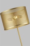 Lampa podłogowa Fishnet z złotym, perforowanym abażurem, zawierająca dwa gniazda E27. Ujęcie z góry podkreśla jej okrągły kształt i metaliczną fakturę. Stojąca, elegancka konstrukcja na prostym stelażu. Tło szare, co uwydatnia złote akcenty.