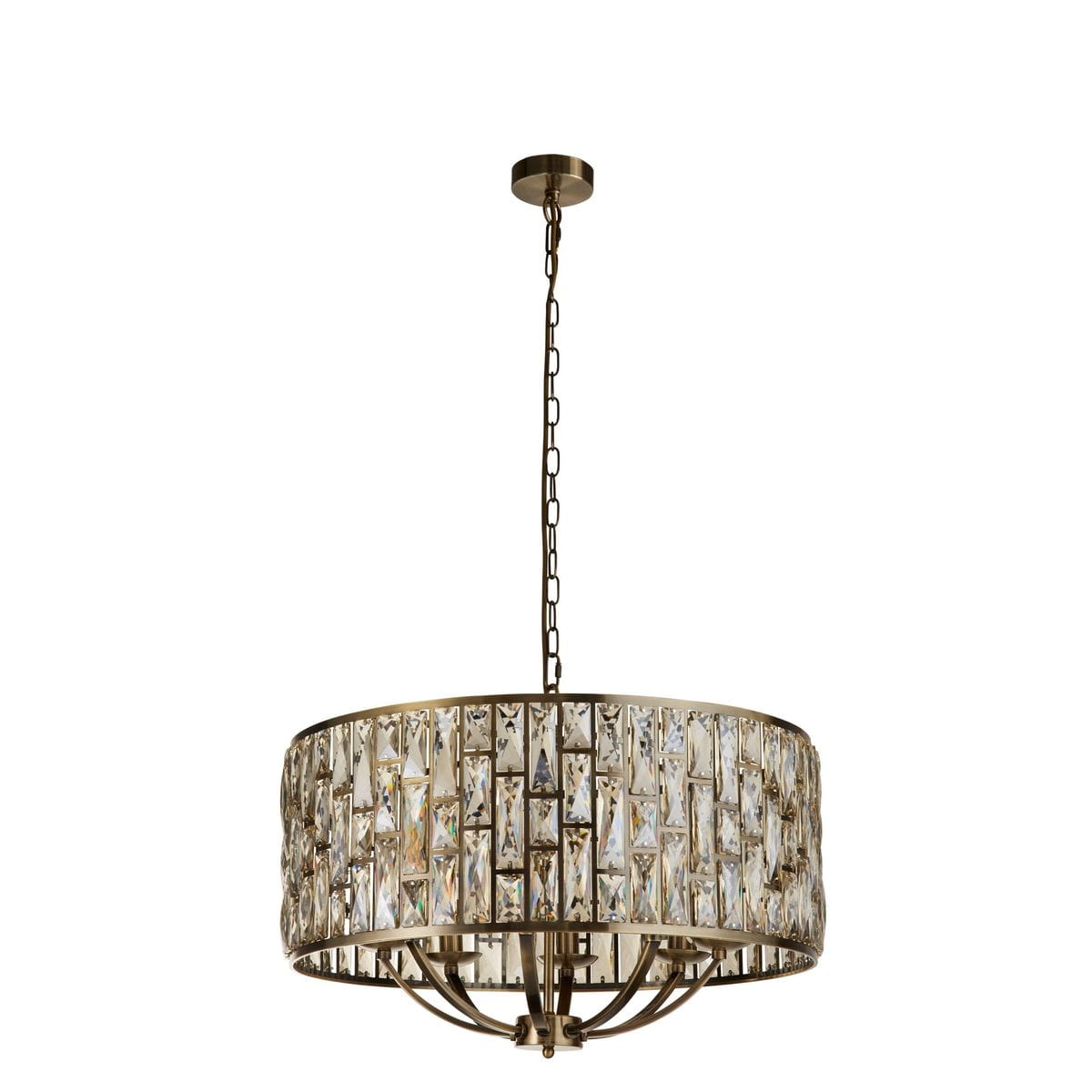 Lampa wisząca Bijou w stylu antycznego mosiądzu z okrągłym kloszem, ozdobionym prostokątnymi kryształami. Posiada 8 miejsc na żarówki E14, zawieszona na łańcuszku. Całość na prostym, metalowym stelażu.