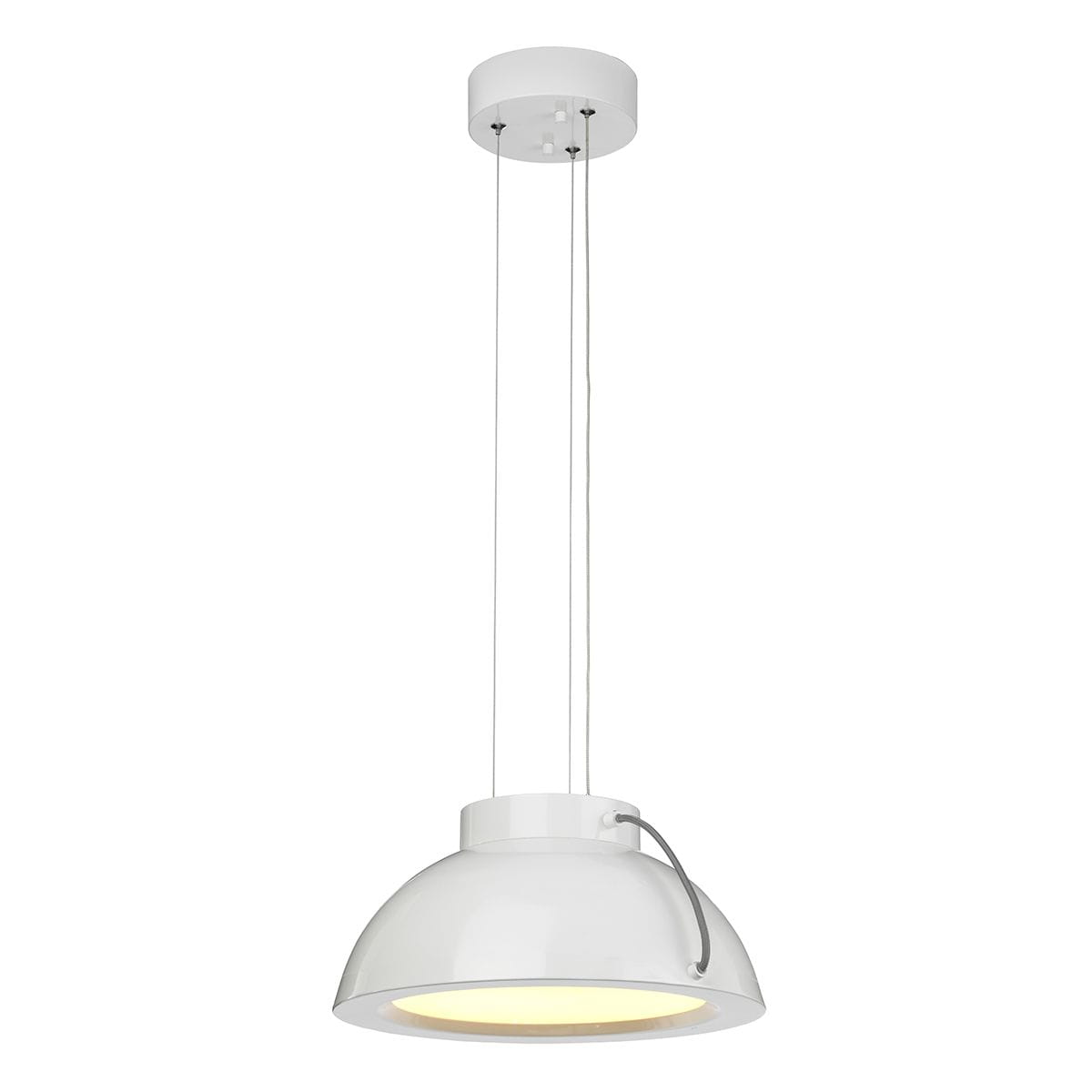 Lampa wisząca Europa M w kolorze białym, z metalowym kloszem w kształcie półkuli. Wyposażona w jedno źródło światła LED o mocy 20W. Zawieszona na dwóch cienkich linkach, montowana do sufitu. Tło proste, jasne.