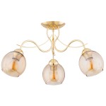 Lampa sufitowa Naria z trzema kloszami E27 w złotym kolorze. Klosze mają lekko przyciemniane szkło, a całość zawieszona na ozdobnych ramionach, montowana do sufitu. Kąt ujęcia z boku, zbliżenie na detale konstrukcji.