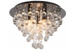 Lampa sufitowa London Crystal z trzema gniazdami E14, w kolorze czarnym i chromowanym. Okrągła podstawa z wiszącymi kryształami, tworzącymi efektowną iluminację. Kąt ujęcia frontalny, eksponujący detale kryształów i źródeł światła.