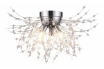 Lampa sufitowa Pearls z chromowanym wykończeniem, z trzema uchwytami na żarówki G9. Posiada finezyjnie rozmieszczone przewody z kryształowymi detalami, tworząc efektowne rozprzestrzenienie światła. Ujęcie frontalne.
