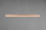 Brązowa lampa wisząca Helios 1xLED/28W o smukłym, prostokątnym kształcie. Zawieszona na cienkich linkach, z białym wykończeniem na krawędziach. Tło szare, co podkreśla minimalistyczny design.